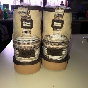 BRAND NEW NEVER WORN UGG mini cream tribal boots